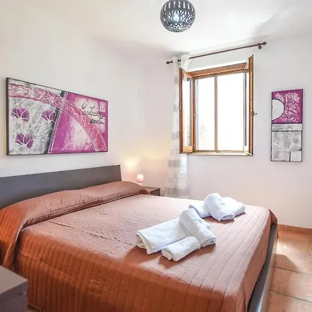 4 Bedroom Cozy In クストナーチ